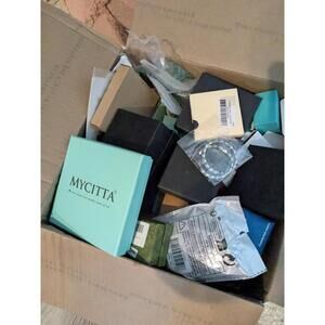 MIXED Lot FASHION JEWELRY Over 100 PCS EARRINGS NECKLACE BRACELET Amazon